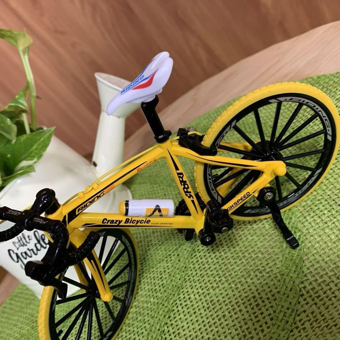 Amazon.co.jp: 【ミニチュア雑貨】自転車フィギュア Crazy Bicycle黄色