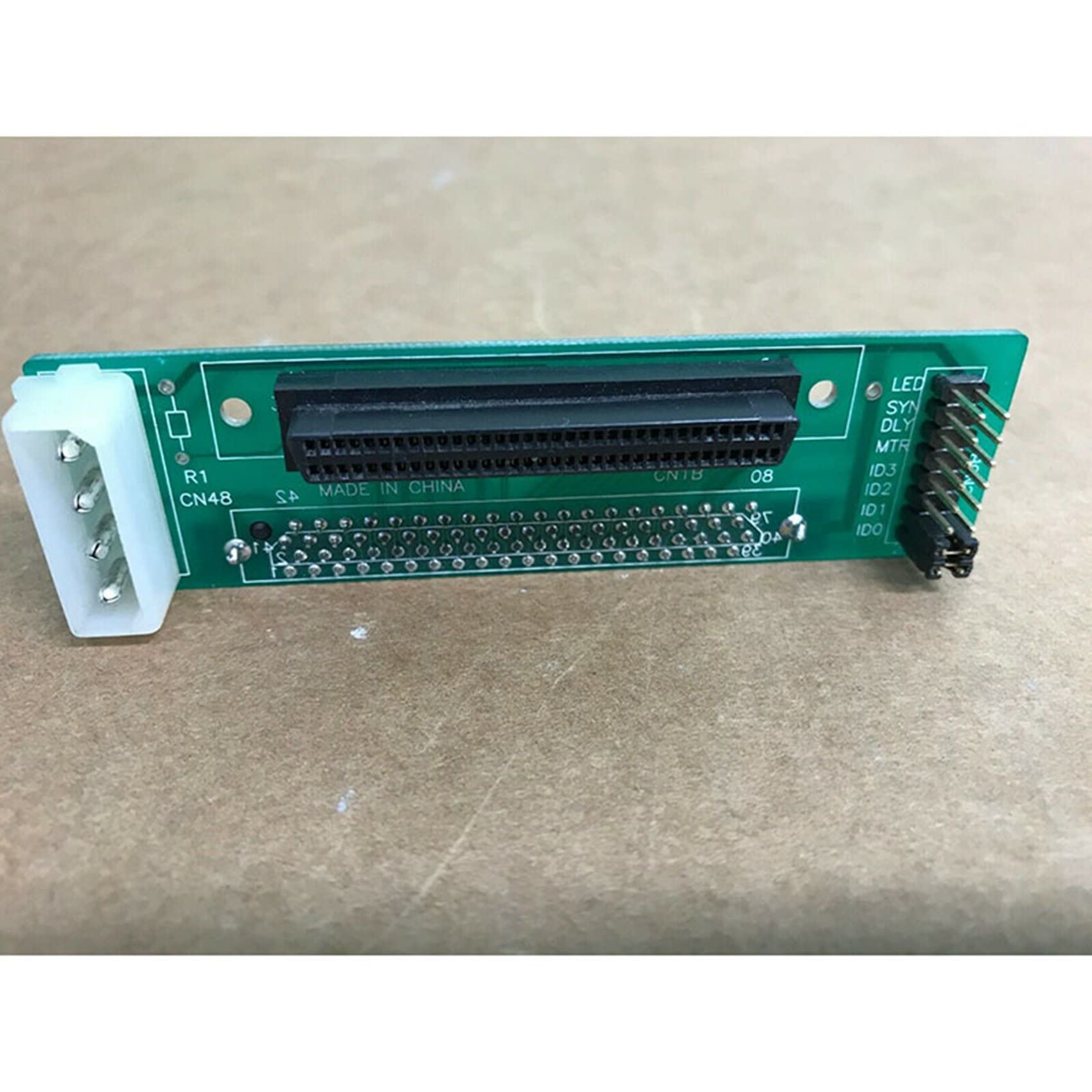 2 adaptateurs SCSI 80 broches vers 68 broches femelles Ultra SCSI II/III LVD-SE