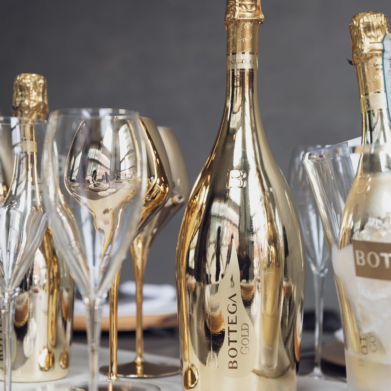 Bottega Confezione Glamour Gold - 1 Gold Prosecco DOC 750ml & 2 Calici Riviera
