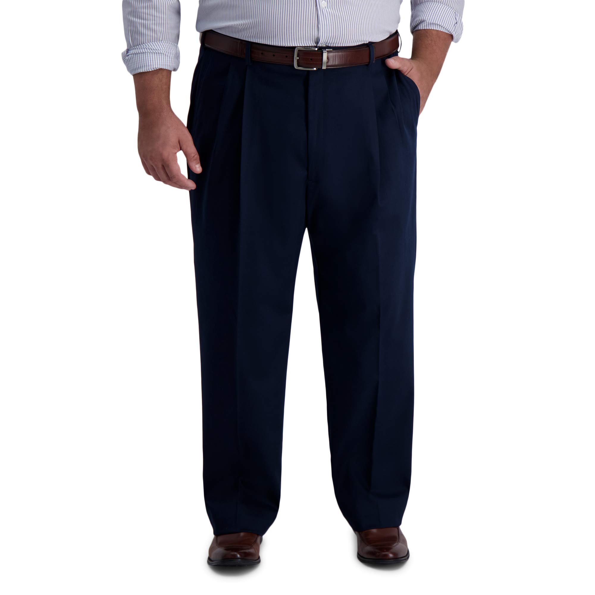 Haggar Mens Iron Free Premium Khaki Classic Fit Pleat Front Expandable Waist Casual Pant Regular and Big Tall