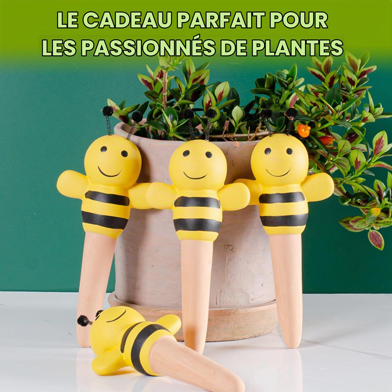 Joyeee Lot de 4 Pointes D'arrosage pour Plantes, Dispositifs D'arrosage Automatique en Terre Cuite, Jardinières de Vacances en Forme d'abeille, Idéales pour Les Plantes D'intérieur et D'extérieur