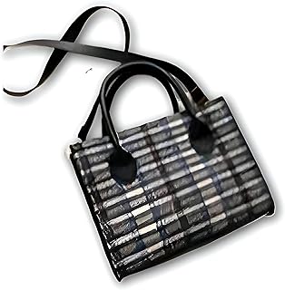 شنطة متعددة الاستخدامات - شنطة متعددة الوظائف مناسبة لمختلف المناسبات، سواء كان يوم على الشاطئ أو نزهة أو فورة تسوق، تجمع بين الأناقة والعملية.