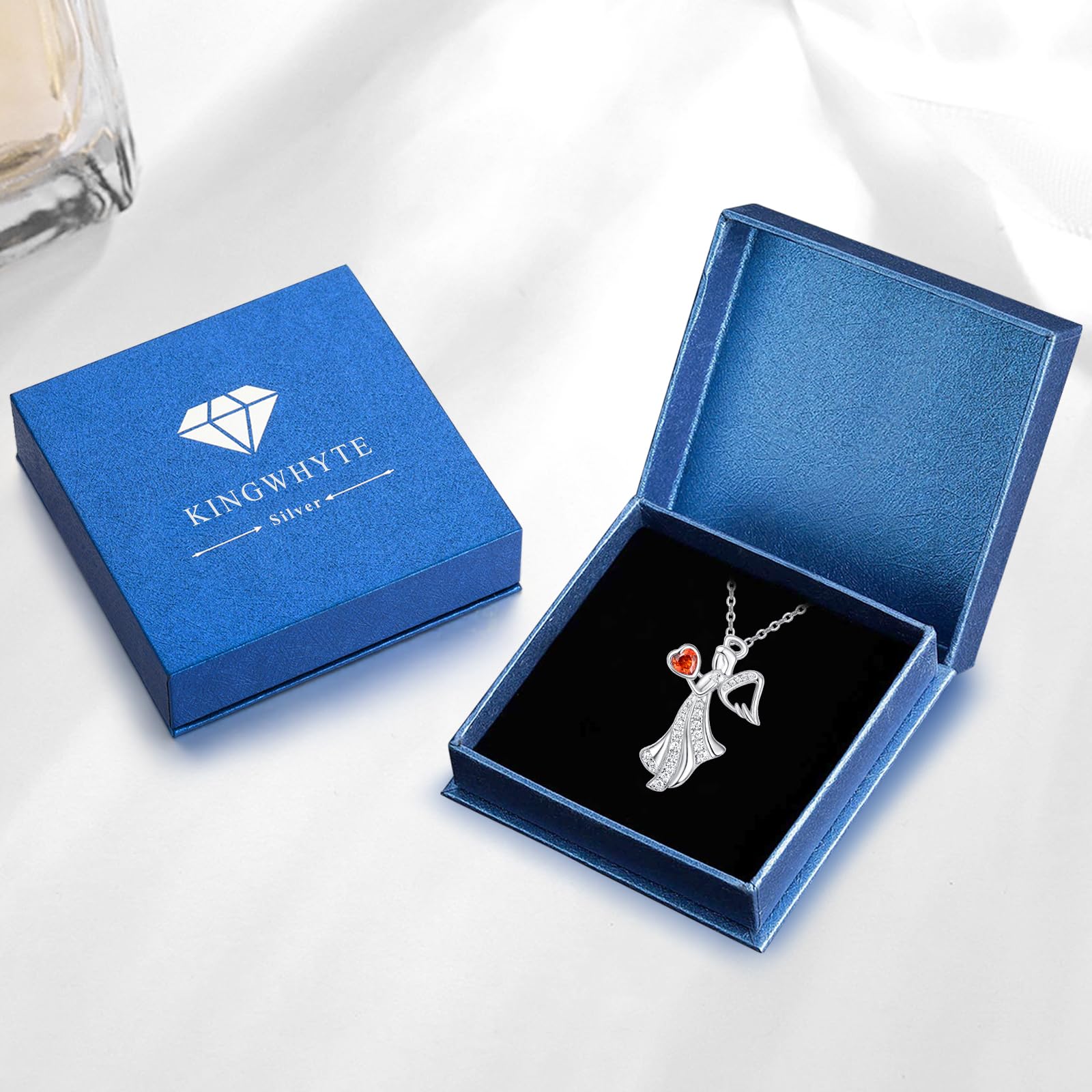 KINGWHYTE Engel Geburtsstein Halskette für Frauen 925 Sterling Silber Januar Engel Anhänger Halskette Granat Geburtsstein Schmuck Geburtstag Geschenk für Frauen Mädchen