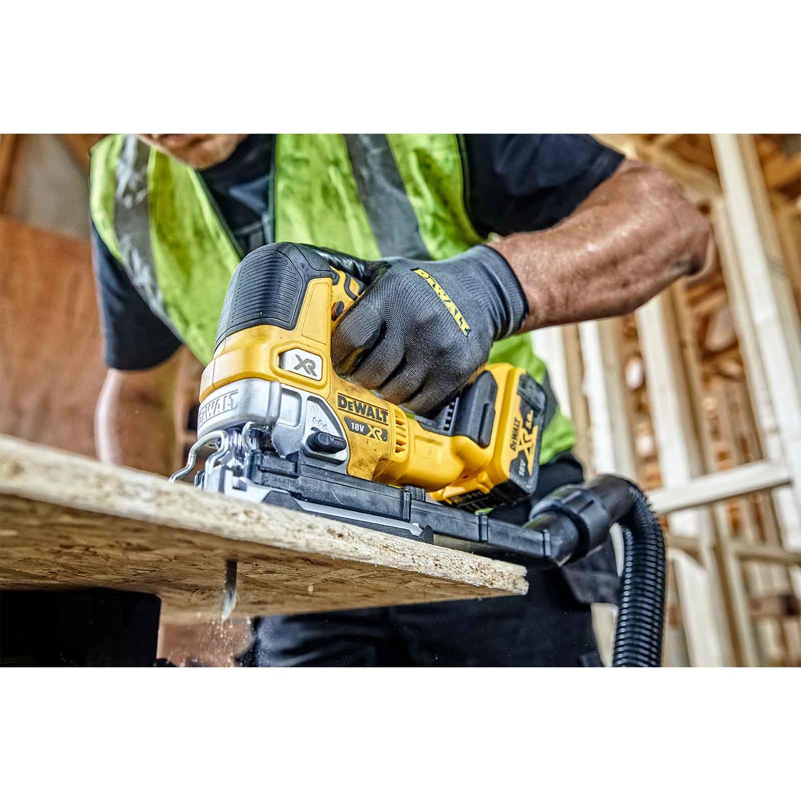 DeWALT DCK2012P2T-QW 18V 5Ah ręczna piła tarczowa + wyrzynarka wahadłowa