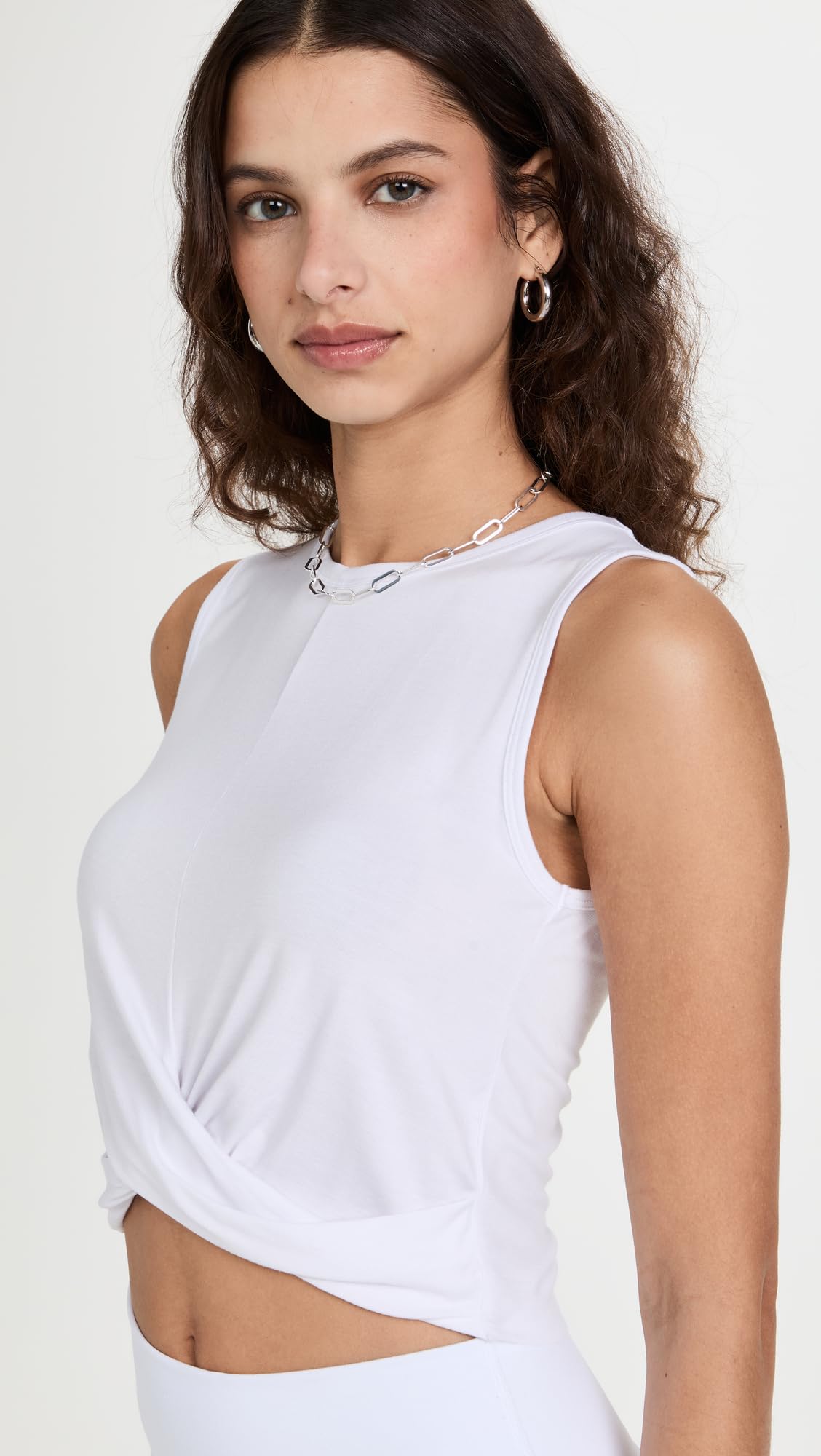 alo yoga クロップドタンクトップ　white ALO YOGA リブニット コットン混ジャージー クロップド タンク