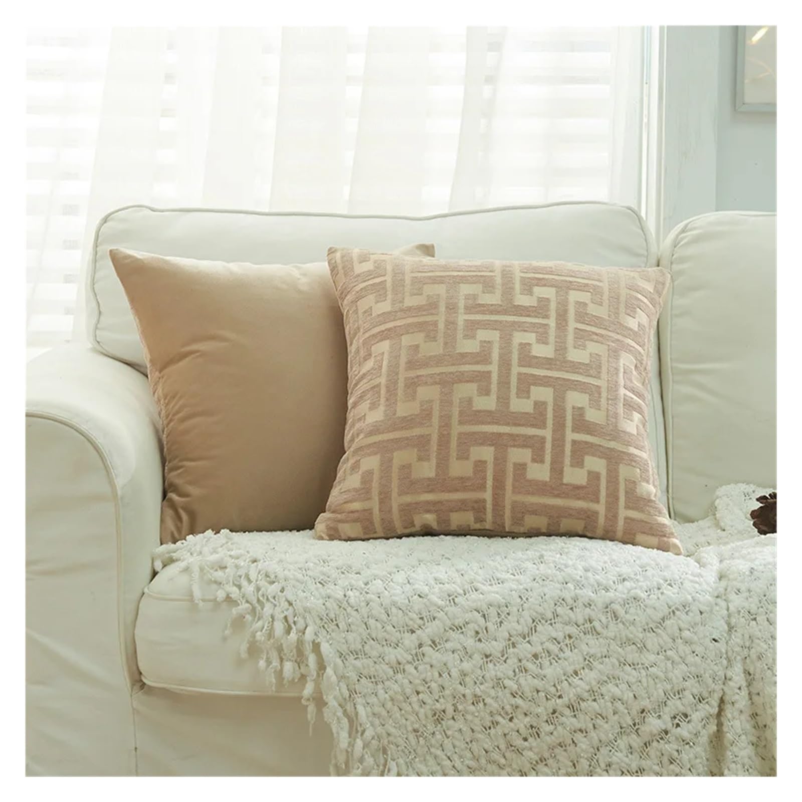 XPJYUA Chenille Pillow Covers Chenille Geometric Line Cushion Cover Soft Plush Solid Color Vintage Pillowcase 45 * 45cm Decorative Pillows(Nai Cha Se,45x45 Cm)