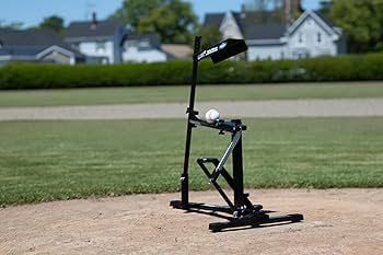 Amazon | Black Flame Pitching Machine | ルイスビルスラッガー