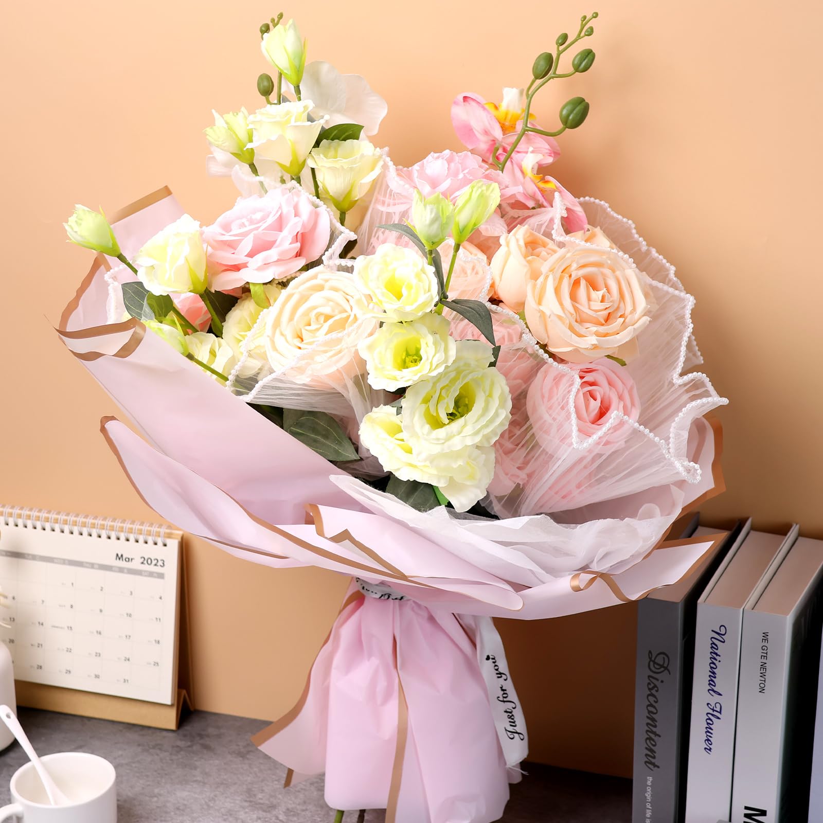 Pearl Edge Flower Wrapping Paper - Champagne Color Bouquet Packaging With Ribbon For Gifts