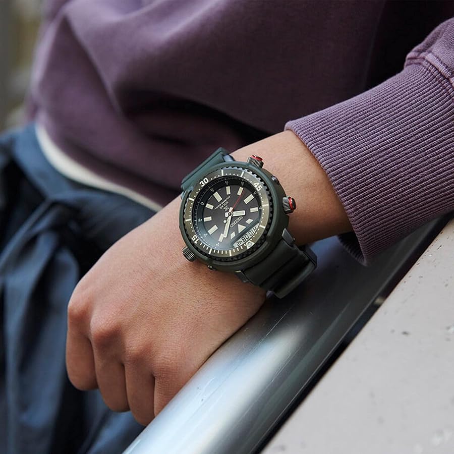 SEIKO PROSPEX SNJ031P1 カーキ ソーラー 200m Amazon.co.jp: [セイコー]SEIKO 腕時計 PROSPEX PADI SOLAR
