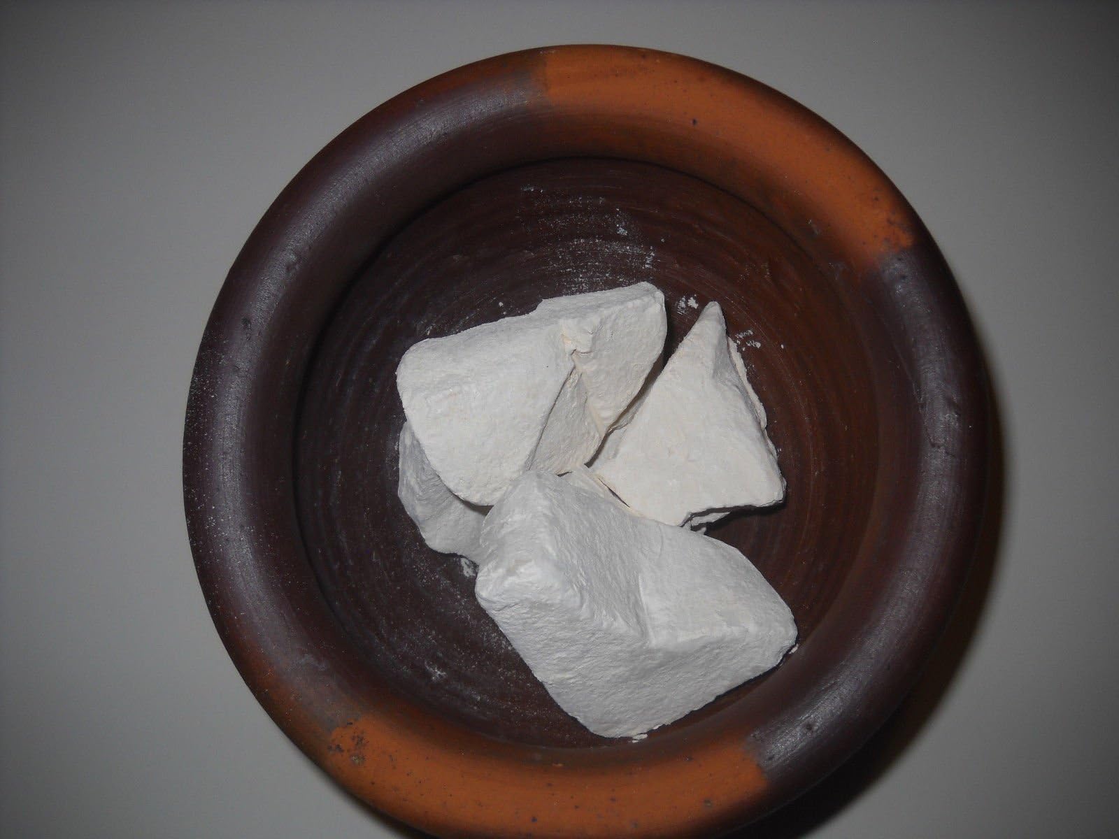 White Dirt Kaolin Novelty BY HANNIBALS DINER