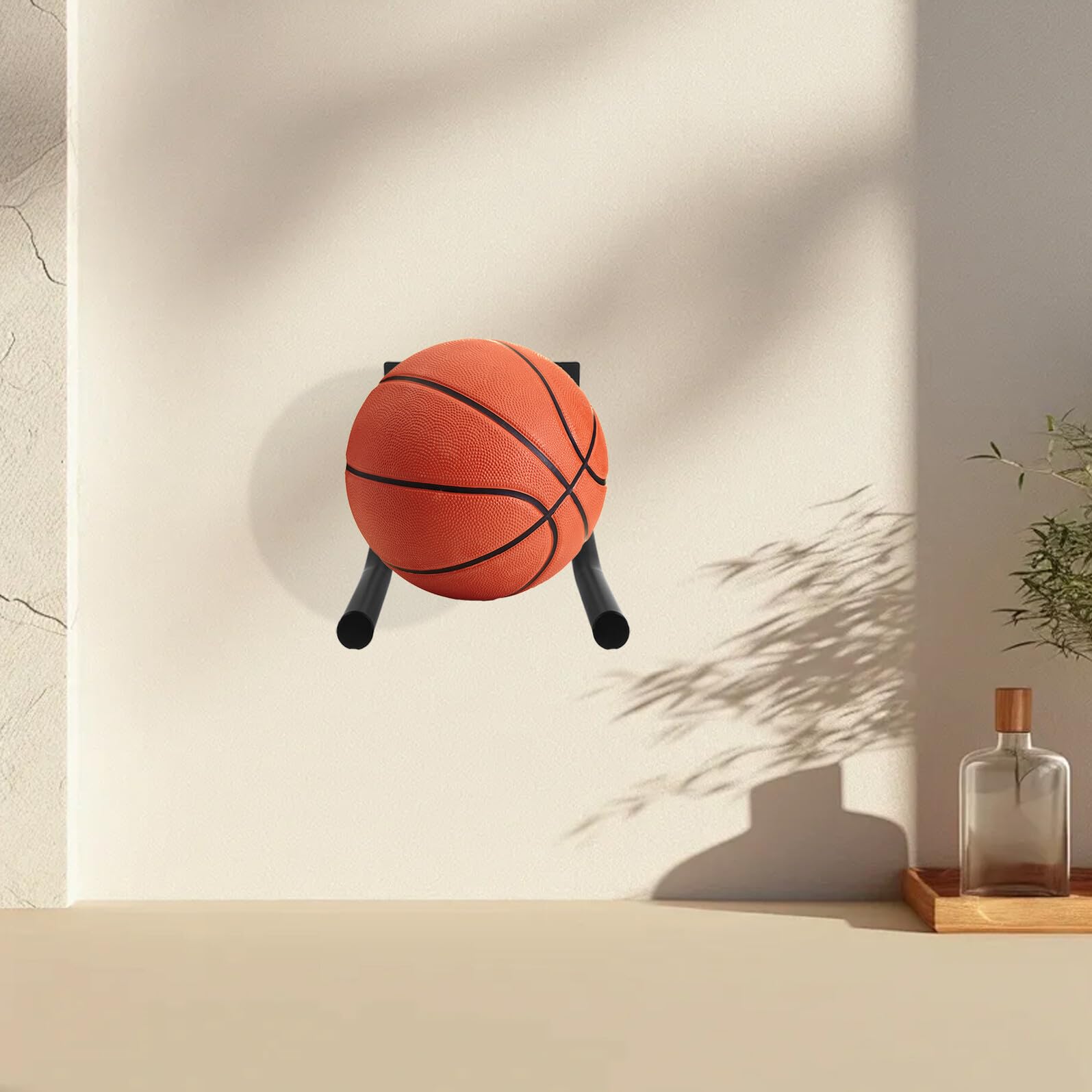 Wandhalterungen für Basketball, Fußball, Volleyball und Yoga-Bälle – Set mit 2 Metall-Multisport-Nizern für Schulen, Fitnessstudios und Heim-Sto-Lösungen.