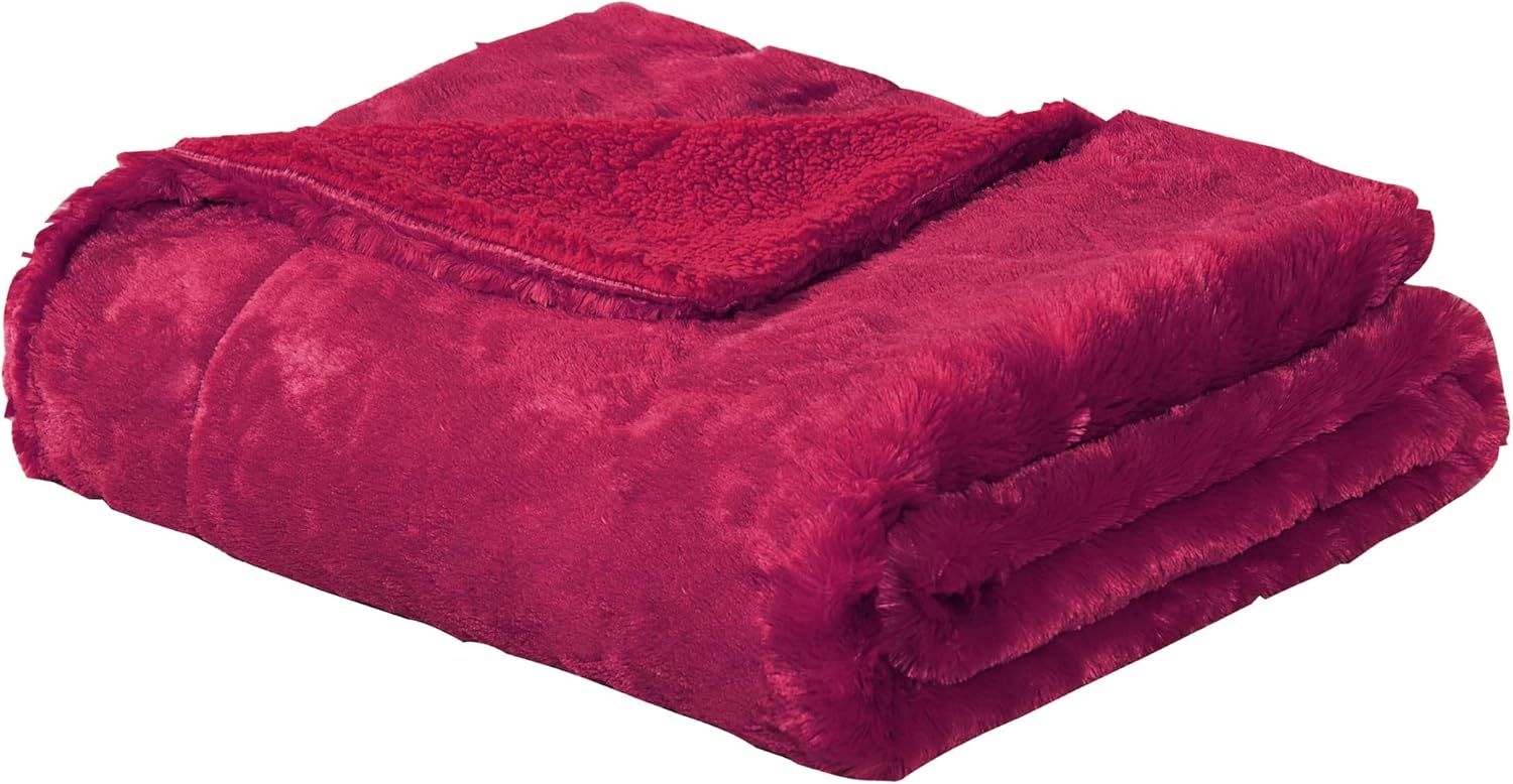 Home Soft Things Red Plain Faux Fur Throw Blanket, Chili Pepper - 50'' x 60'' Shiny Silky Smooth Soft Heavy Bed Couch Cover Warm Comfortable Cozy Elegant Plush Throw for Living Room Bedroom