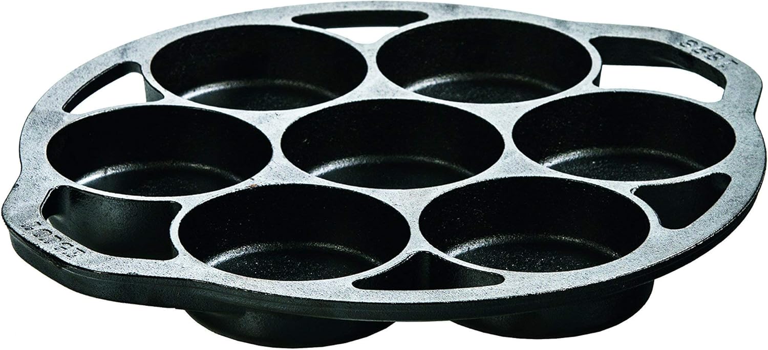 Lodge L7B3 Mini Cake Pan, 3-1/4 in Dia x 12-7/8 in L x 11.313 in W x 1-1/8 in H, Cast Iron, Black