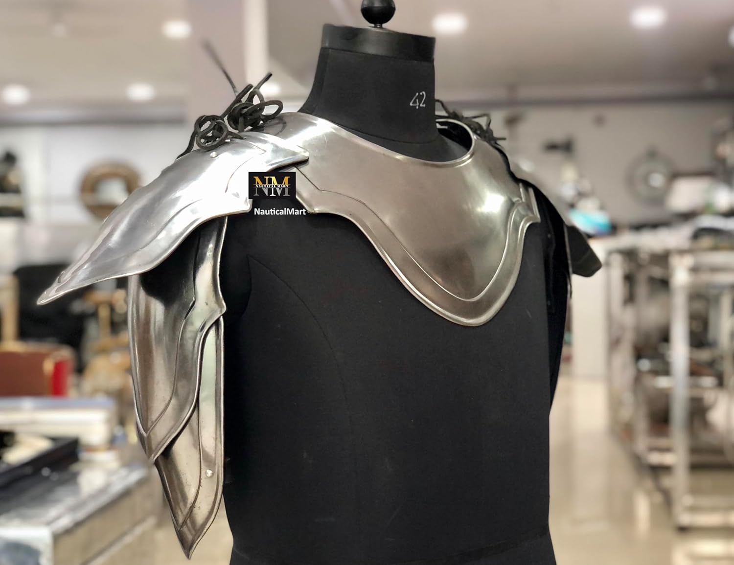 NauticalMart Steel Knight Pauldron Medieval Shoulder Armor LARP Pair Halloween Costume