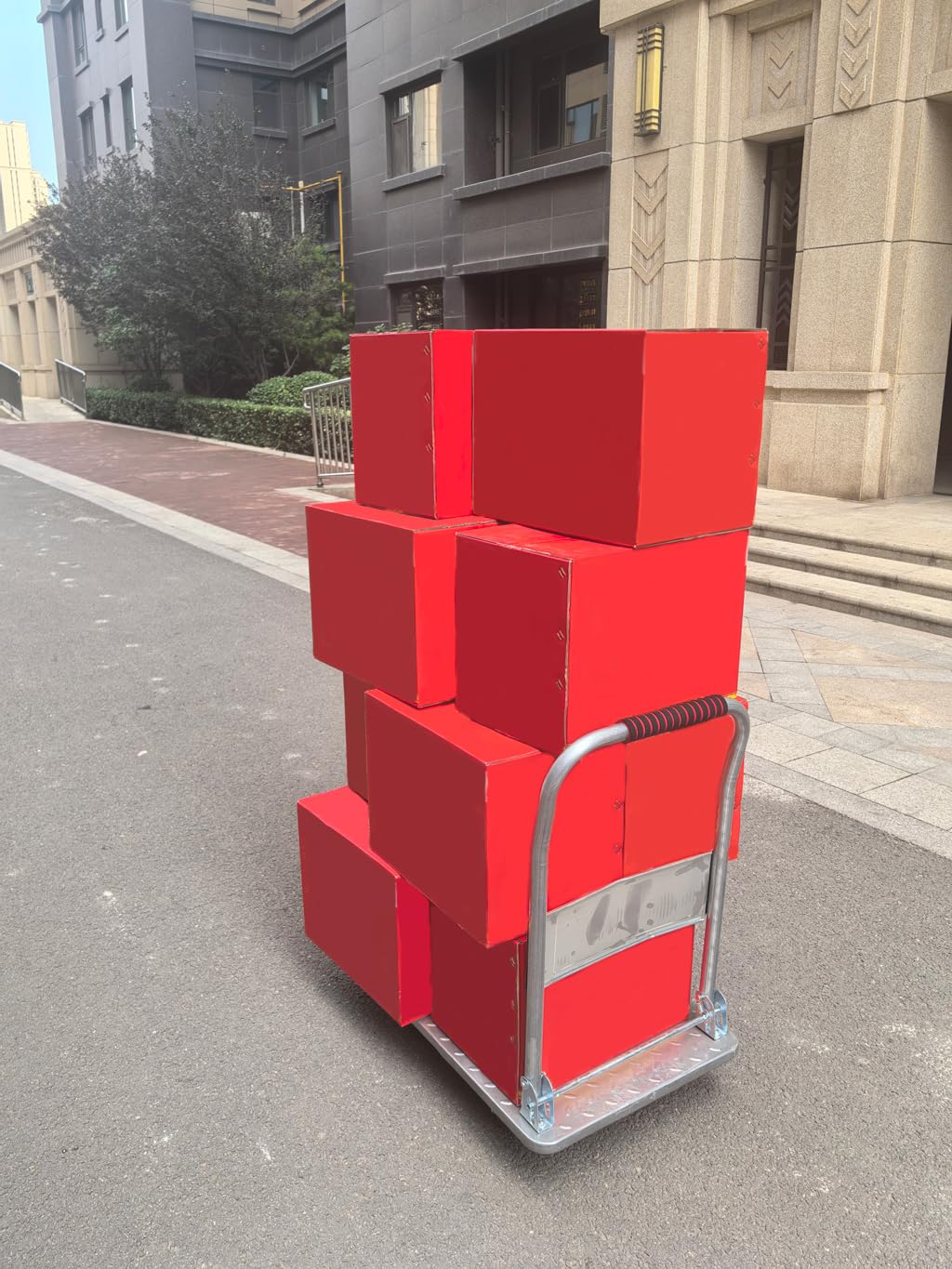Carro de Transporte Plegable de Alta Resistencia: un Carrito de Plataforma con Ruedas, Adecuado para Mover Objetos Grandes, Ideal para hogares, oficinas, mercados y Eventos (90 x 60 cm).