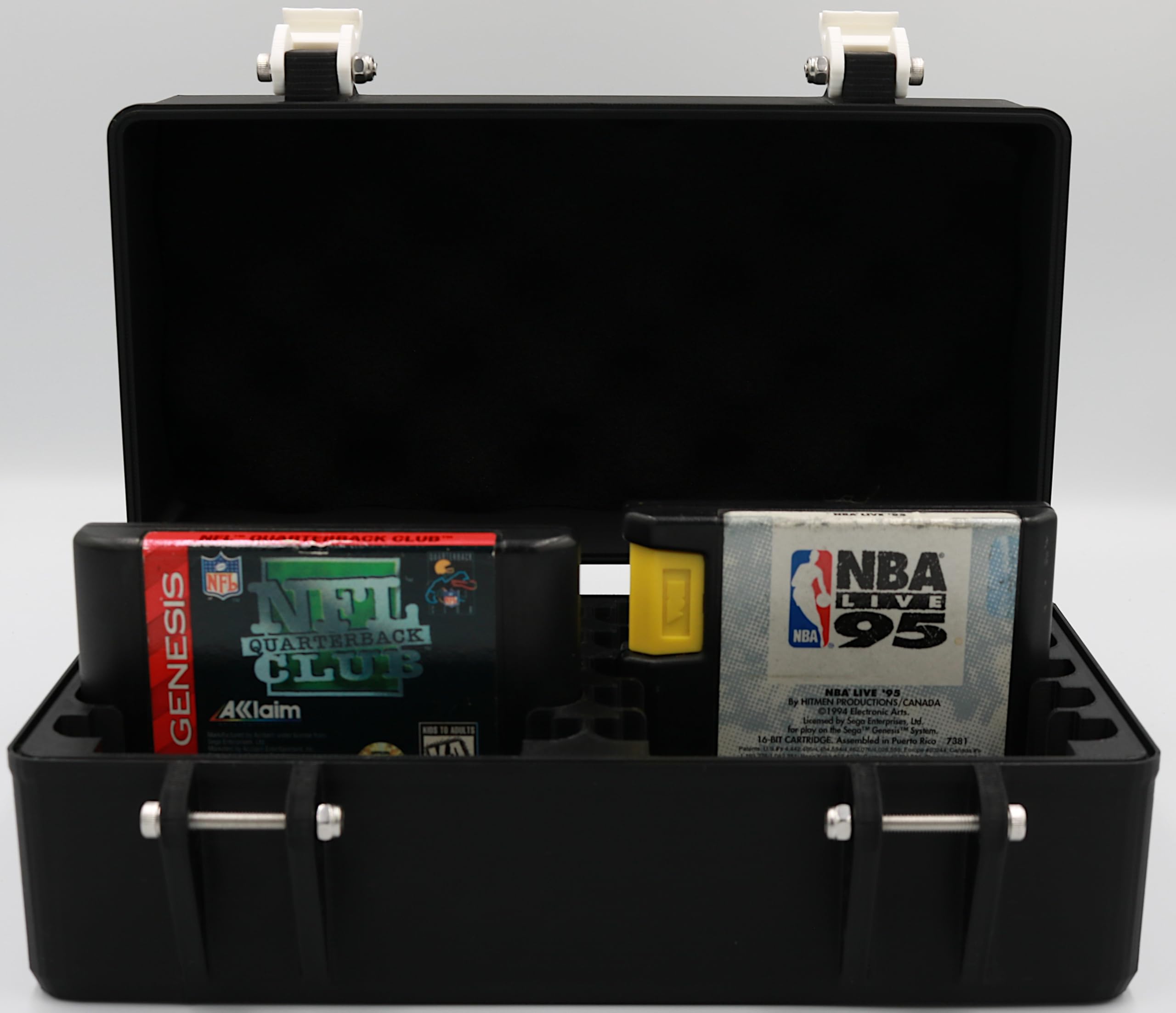 Carrying Case for Sega Genesis Games - Rugged & Protective - Holds 10 Cartridges - Sega Genesis - Very Good - Used Accessory - Image 2