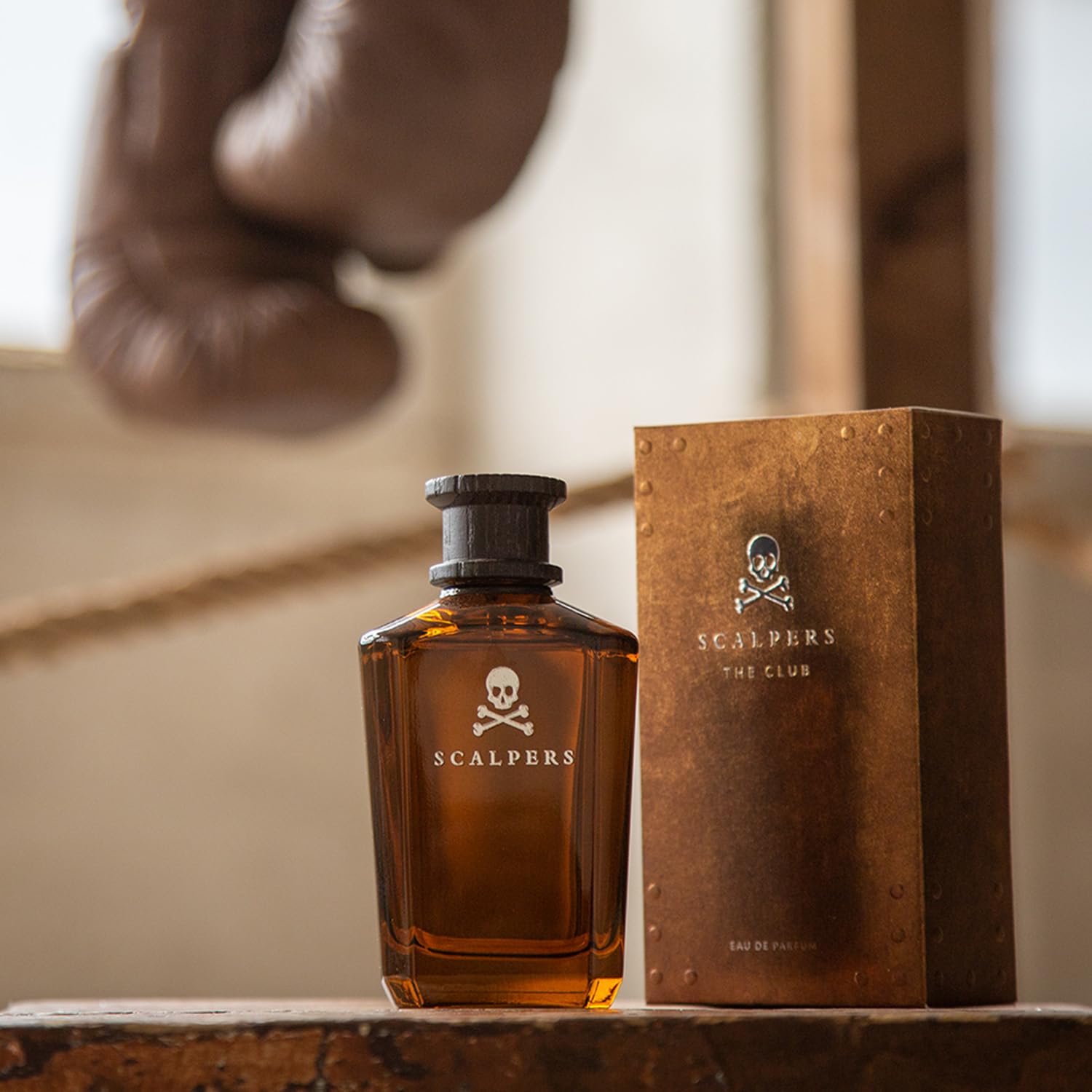 Scalpers The Boxing Club, Eau de Parfum da Uomo, Profumo Uomo con Fragranza di Felce Aromatica e Note di Iris, Foglie di Violetta e Rabarbaro, Ottimo come Regalo Uomo, Profumo da Uomo 125ml con Spray