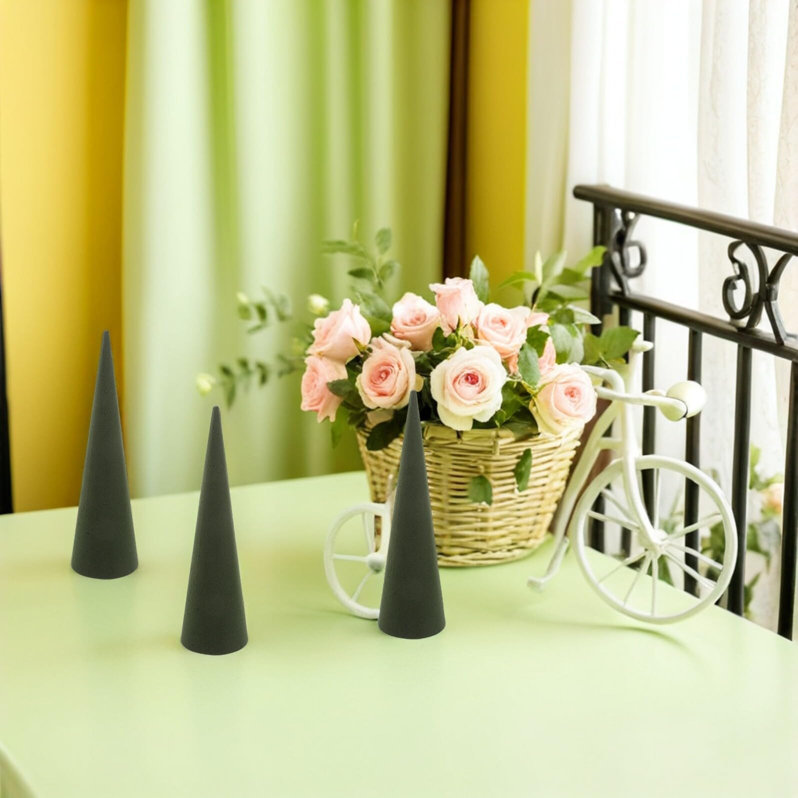 3 Stück Kegelförmige Grüne Blumenschaumblöcke aus Nassschaum 320mm Selbstgemacht Steckschaum für Floristen Hochzeiten und Partydeko