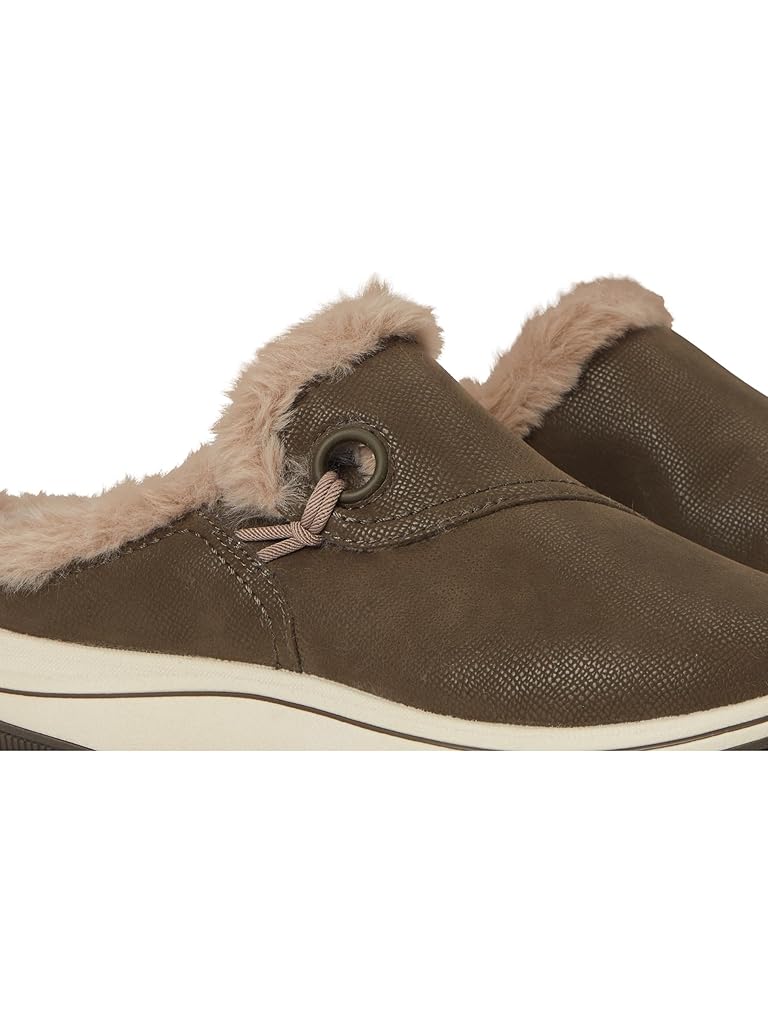 Olive Clarks Breeze Myth