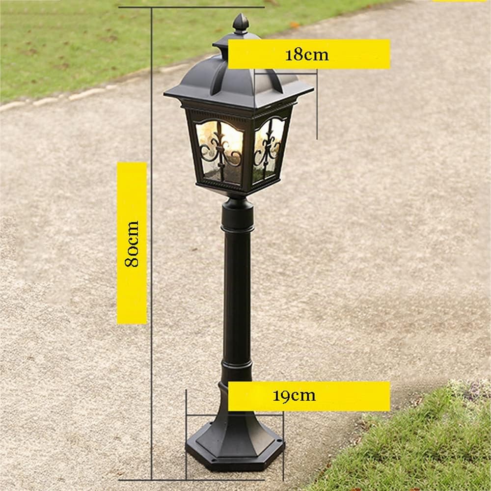 Mengjay Réverbère classique,Lampadaire extérieur sur pied en noir dans un style campagnard maison de campagne 1 x E27 idéal pour jardin et terrasse,luminaire d’extérieur (A)
