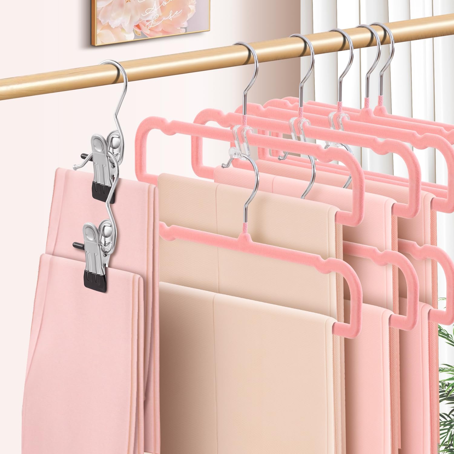 Confezione da 30 grucce in velluto antiscivolo per jeans, con 10 ganci e 2 clip, resistenti, sottili, salvaspazio, con gancio girevole a 360°, per pantaloncini, gonne e reggiseni (rosa)