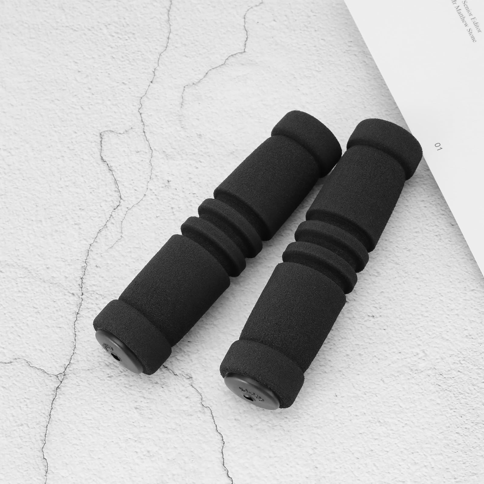 2 pary 22mm piankowe pokrowce na uchwyty kierownicy do skutera inwalidzkiego, czarne piankowe osłony kierownicy, zamiennik rowerowy, antypoślizgowe pokrowce na uchwyty kierownicy