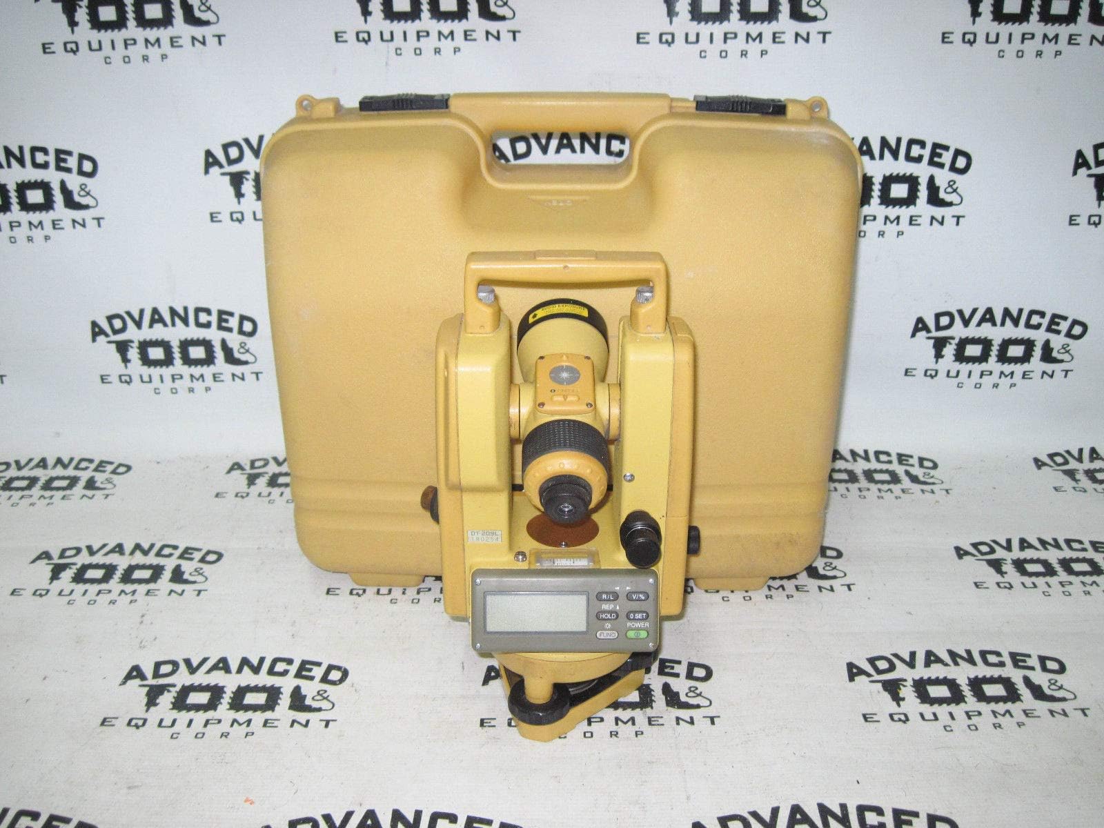 Topcon DT-209L Optical Digital Theodolite w/Laser and Carrying Case DT-200