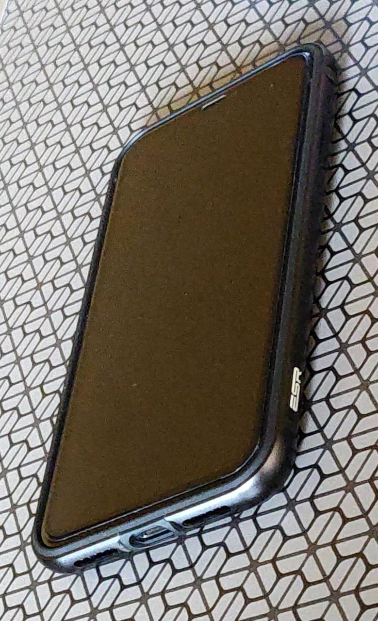 ESR Bumper Case Compatible for iPhone 11/iPhone XR, Metal Frame Armor