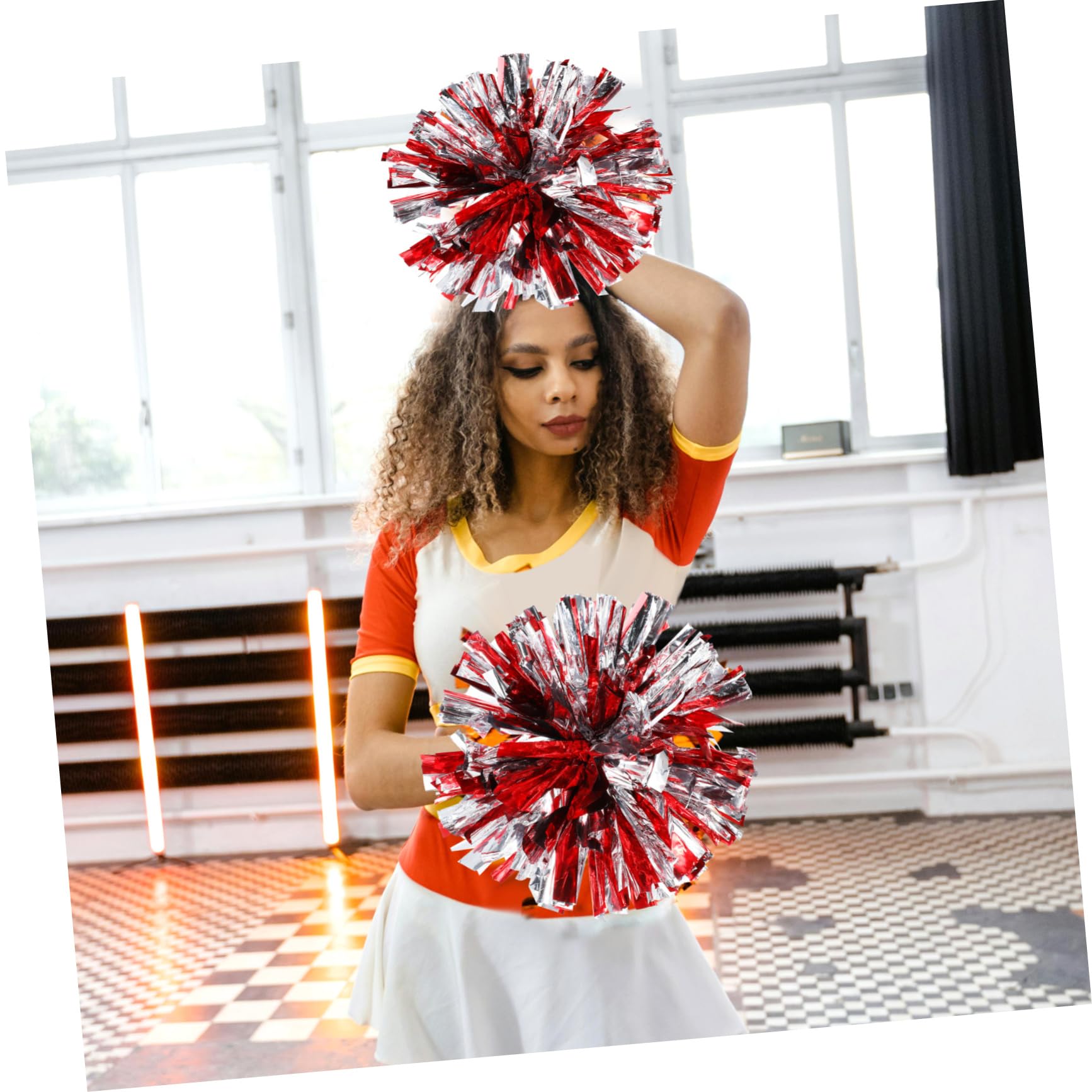 BESPORTBLE 12pièces Pompons De Cheerleading Métalliques Accessoires De Sport à Main pour Événements Et Compétitions Design à Anneau à Quatre Doigts