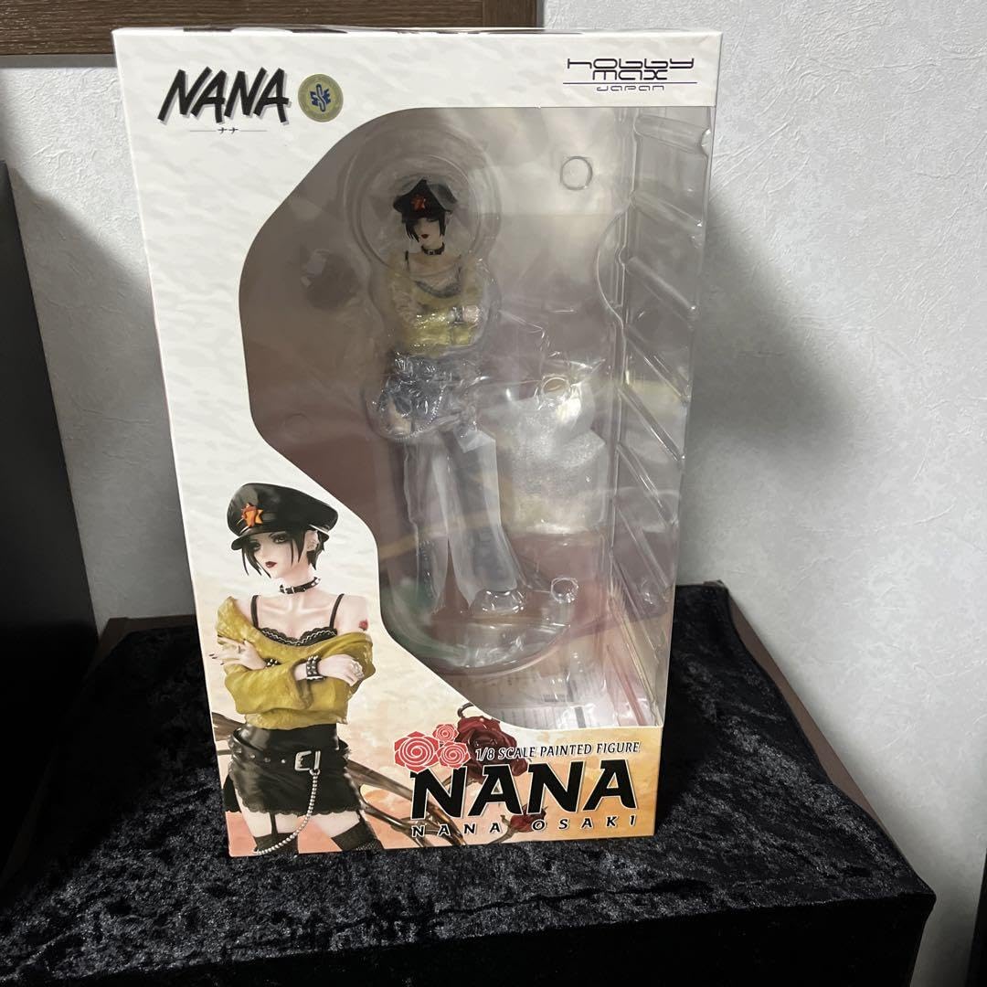 Amazon.co.jp: 大崎ナナ 1 8スケール フィギュア NANA 矢沢あい : おもちゃ