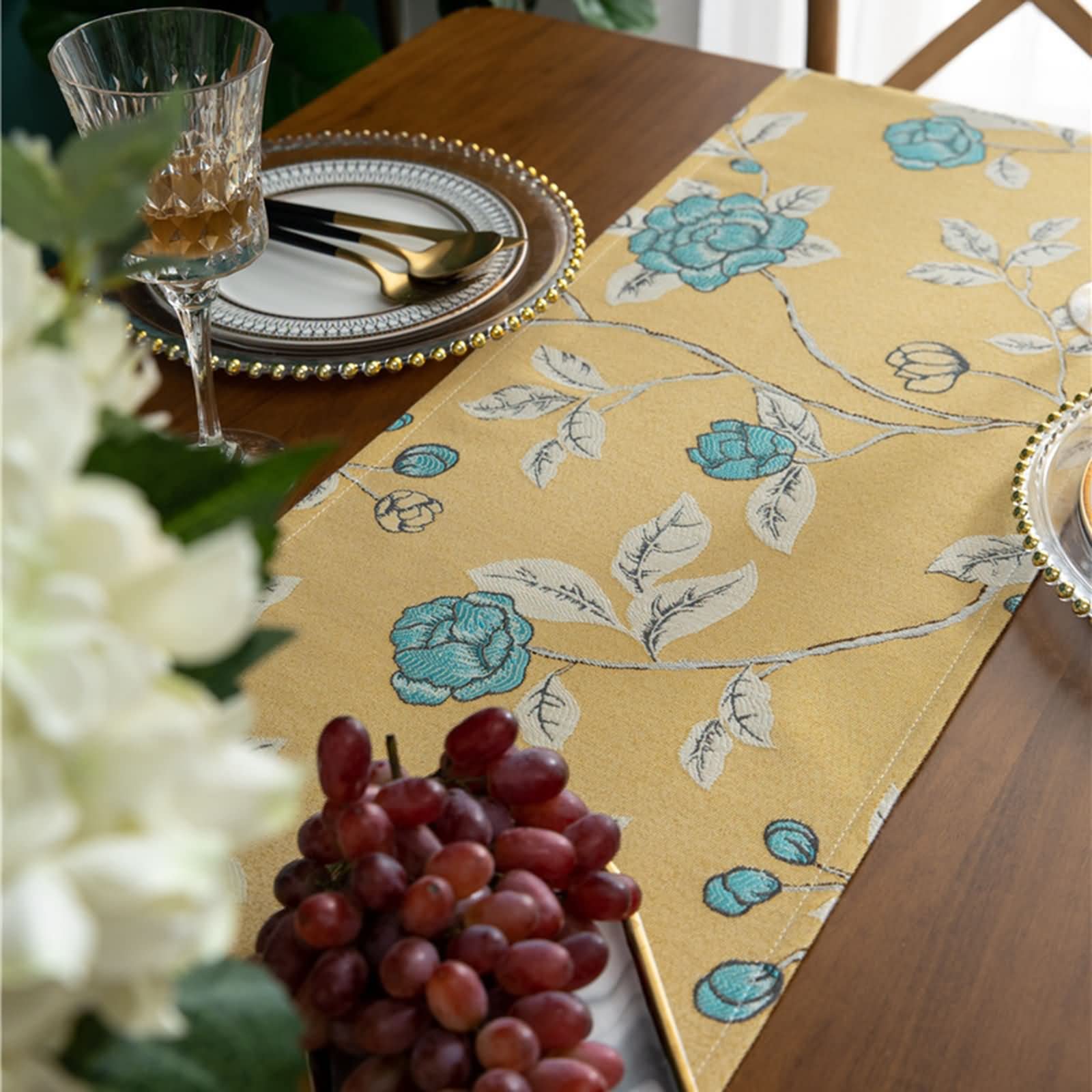 Dekostoff Tischläufer Modern, Polyester Tischläufer Abwaschbar Weihnachtlicher Tischläufer Wohnzimmer Zweige mit Blumen und Blättern Gelb 33x180CM