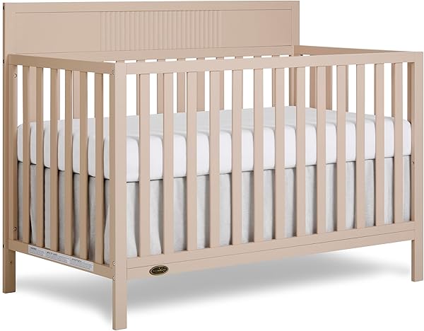 Dream On Me Ivy 5-in-1 Convertible Crib 1