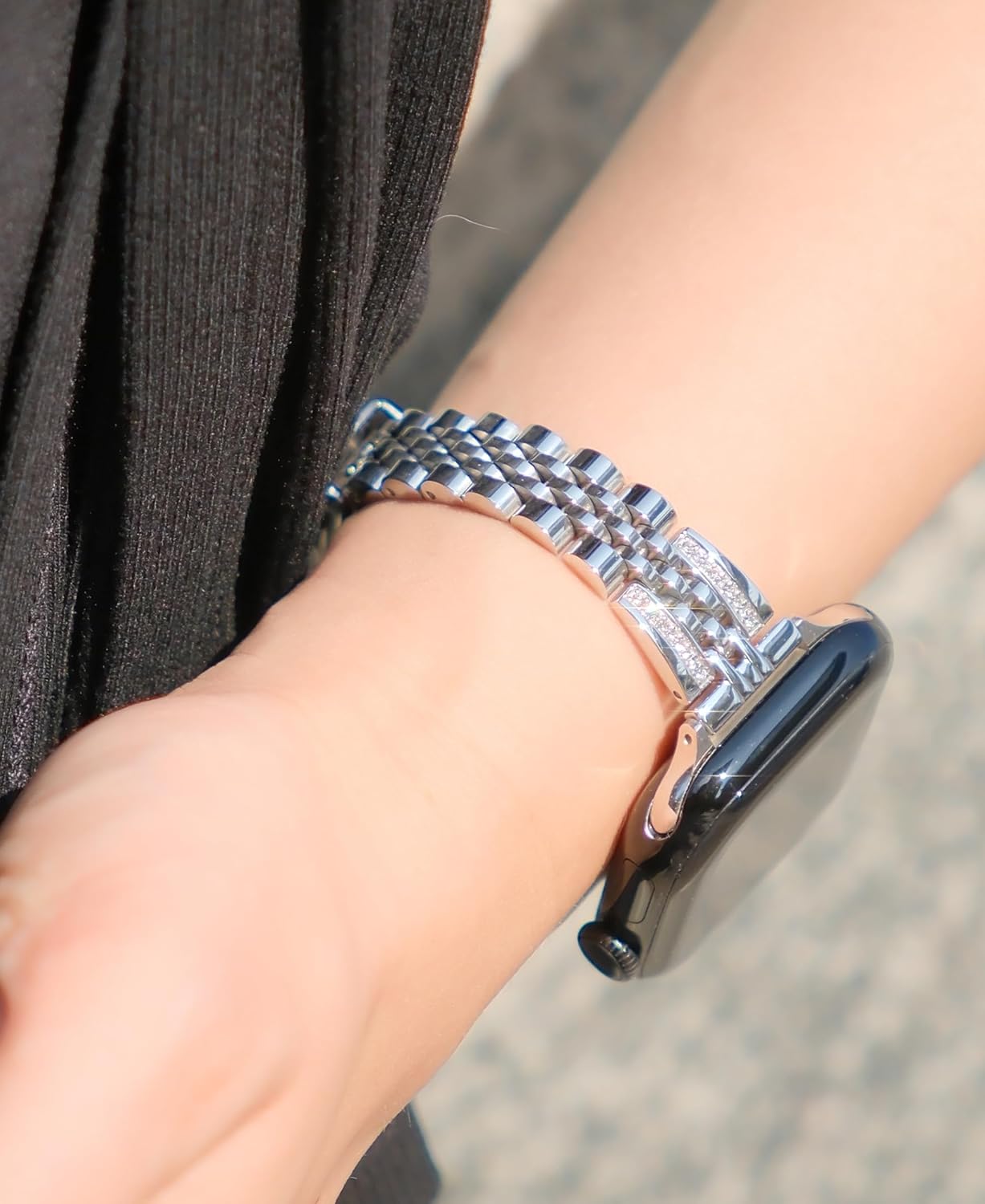 Slim Watch Band for Apple Watch Series 11, 10, 9, 8, 7, 6, 5, 4, 3, 2, 1, SE 3/2/1 Women, Bling Stainless Steel Metal Band for Apple Watch 40mm 41mm 42mm 38mm 44mm 45mm 46mm for iWatch
