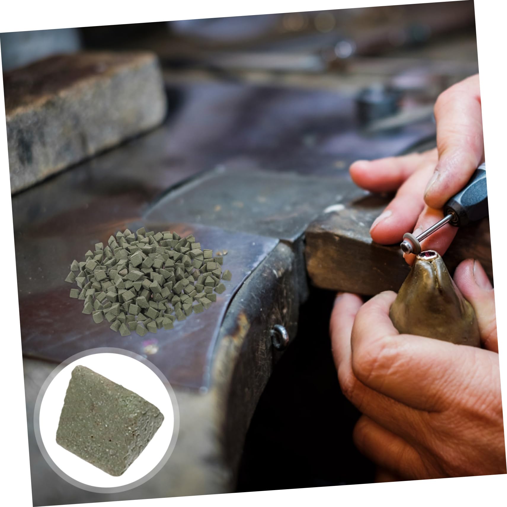 SOLUSTRE 4pezzi Media Ceramica Per Lucidatura Abrasivi Triangolari Per Macchine Di Polishing Confezione Per Pietre e Cristalli