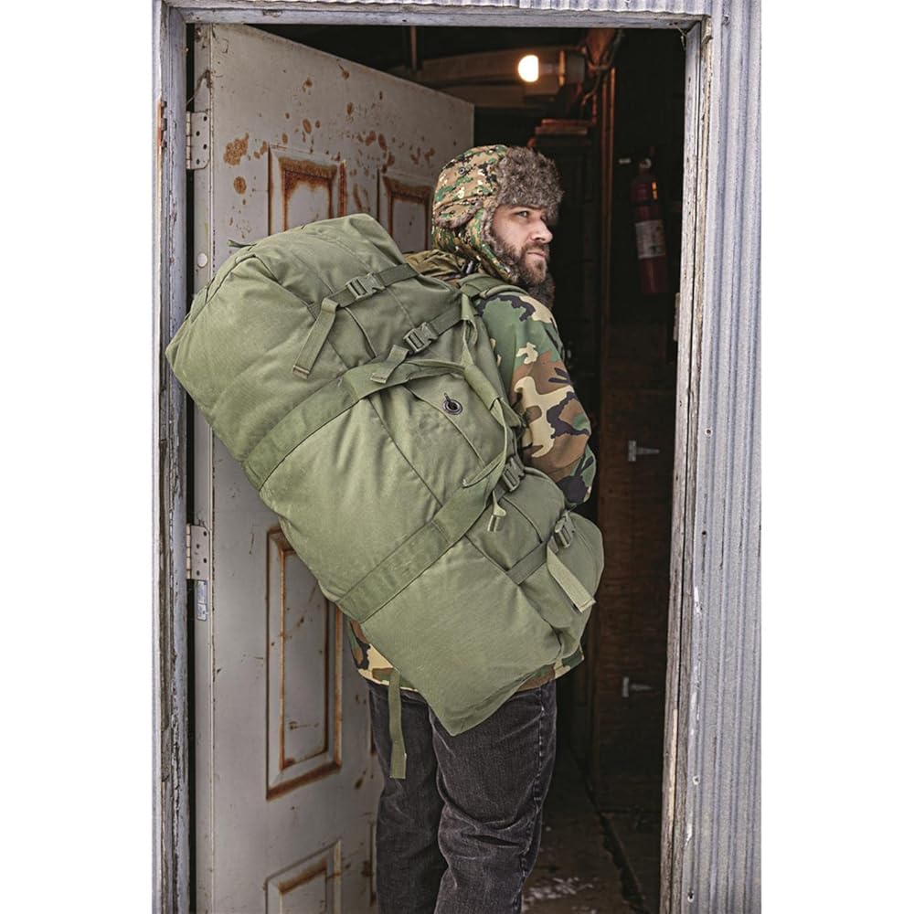 Amazon | Surplus 米軍ジップダッフルバッグ、オリーブドラブ