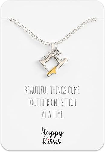 Miniatura 2 de Happy Kisses Collar con dijes de costura, regalos para colchas y alcantarillas, tarjeta de regalo con mensaje "Beautiful Things Come Together One