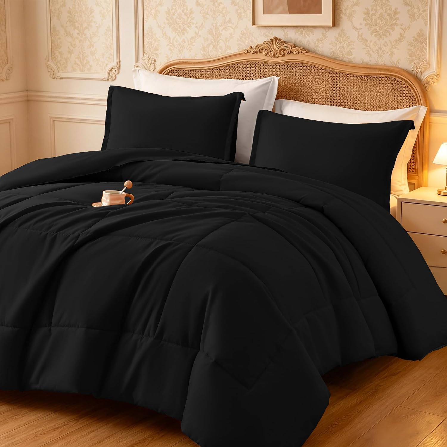 Shatex Lightweight Comforter 1 Piece, 90x68 inches, All Season Solid Color Bedding Comforter, Machine Wash - Black Twin