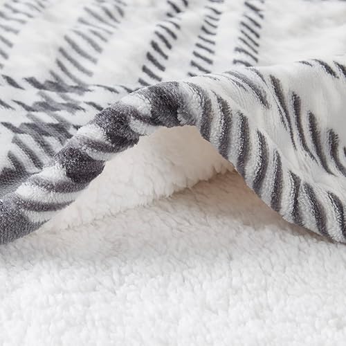 Miniatura 7 de Beautyrest Manta eléctrica reversible de felpa a sherpa, controlador de botón suave integrado, apagado automático, ajuste de calor múltiple,