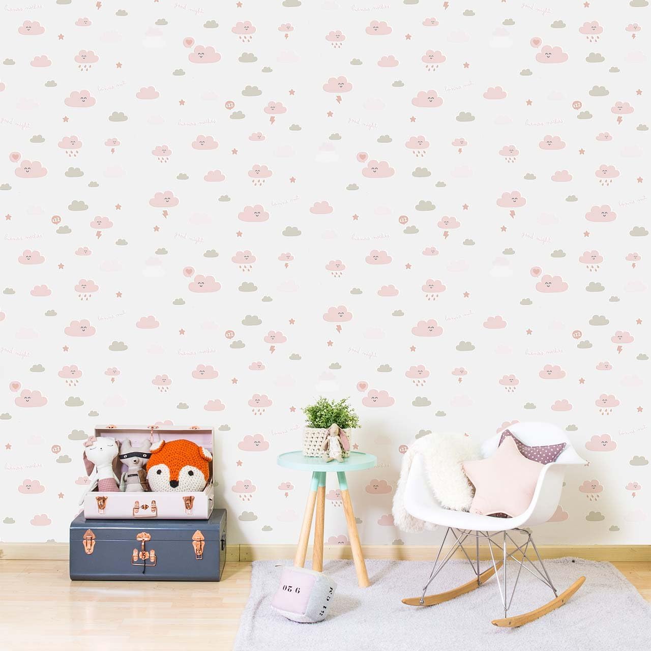 Pink Smiling For Small Bedrooms Child with Clouds Wallpaper, Beige on White Background Dirt and Lightning Orange. Mr Wonderful 2300 – 4