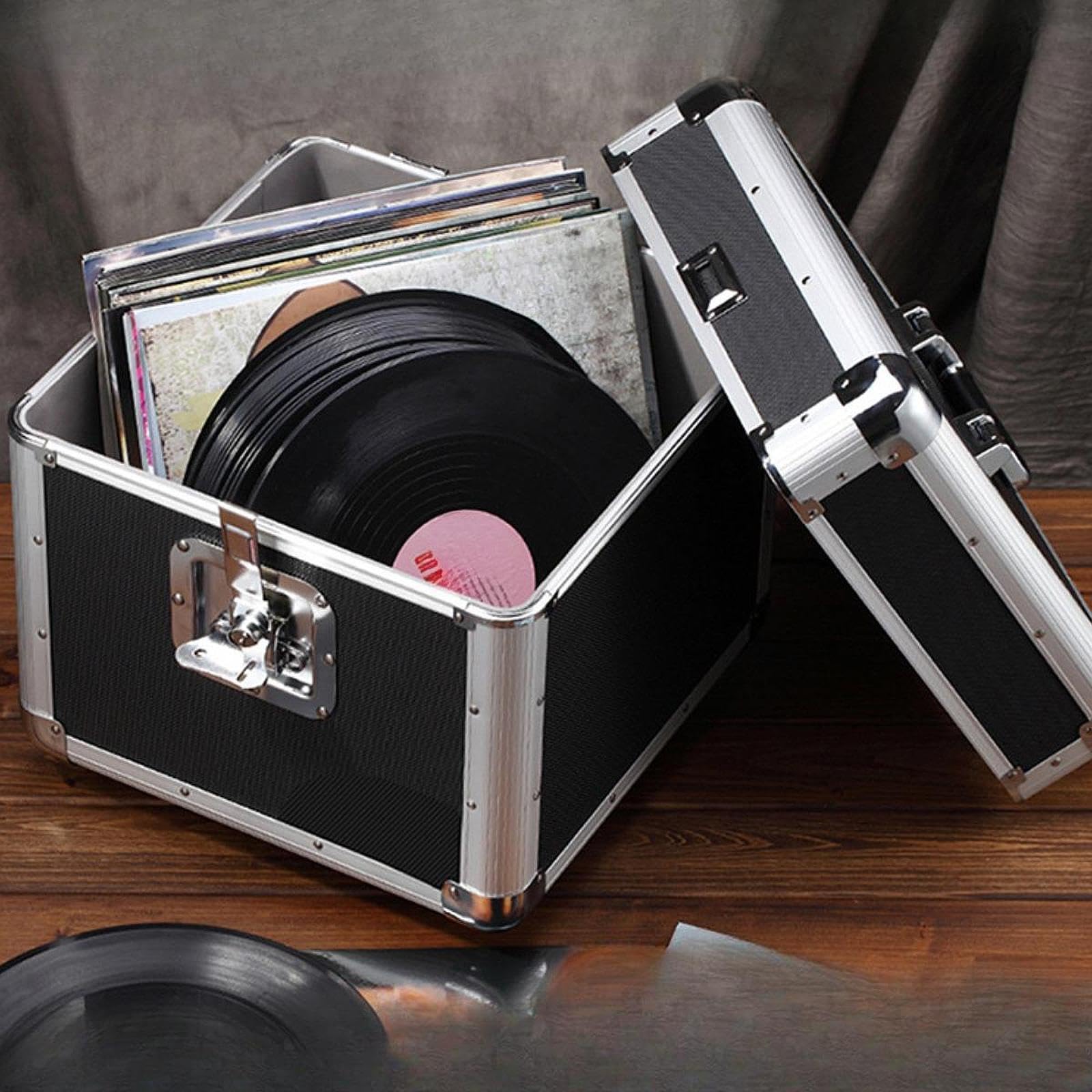 Scatola Porta Dischi Vinile Custodia Archiviazione Organizzatore Cassettina Maneggevole Alluminio Robusto Resistente All'umidità con Blocco per DJ App, L Black