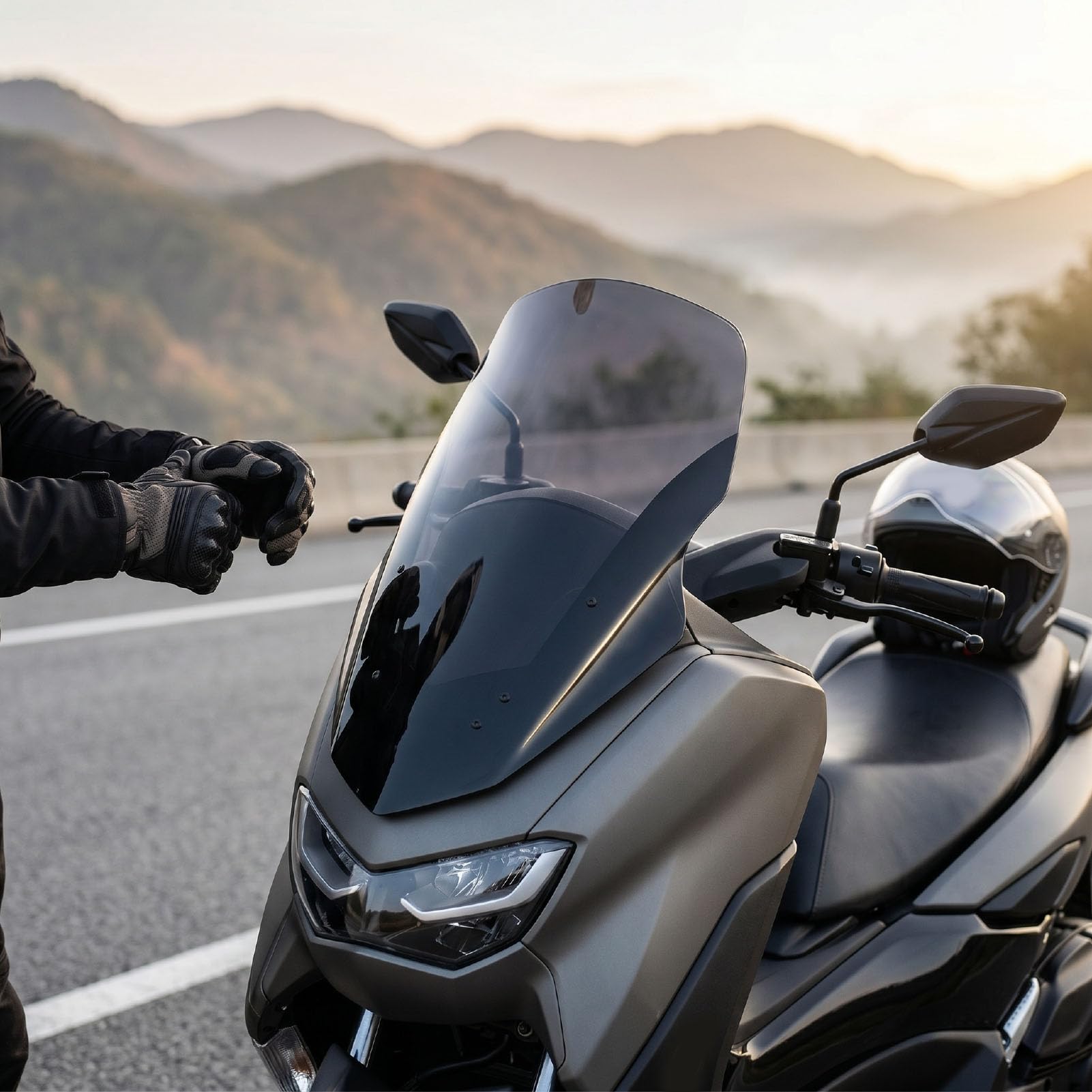 SIXRUN Parabrezza per NMAX155 Schermo Anteriore Moto Grigio Materiale Antiurto Design Ottimizzato del Flusso d'aria Sostituzione per NMAX155 2016 2017 2018 per Ciclisti Pendolari Urbani