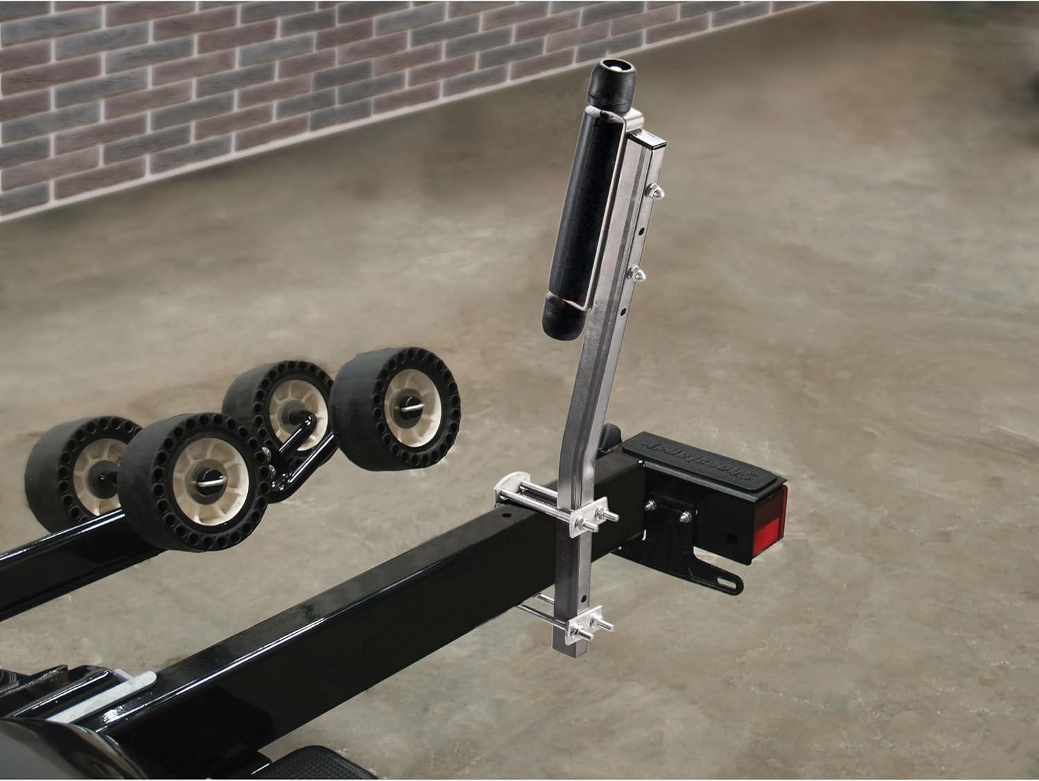 Extreme Max 3005.3825 Side Mount Roller Guide-On System