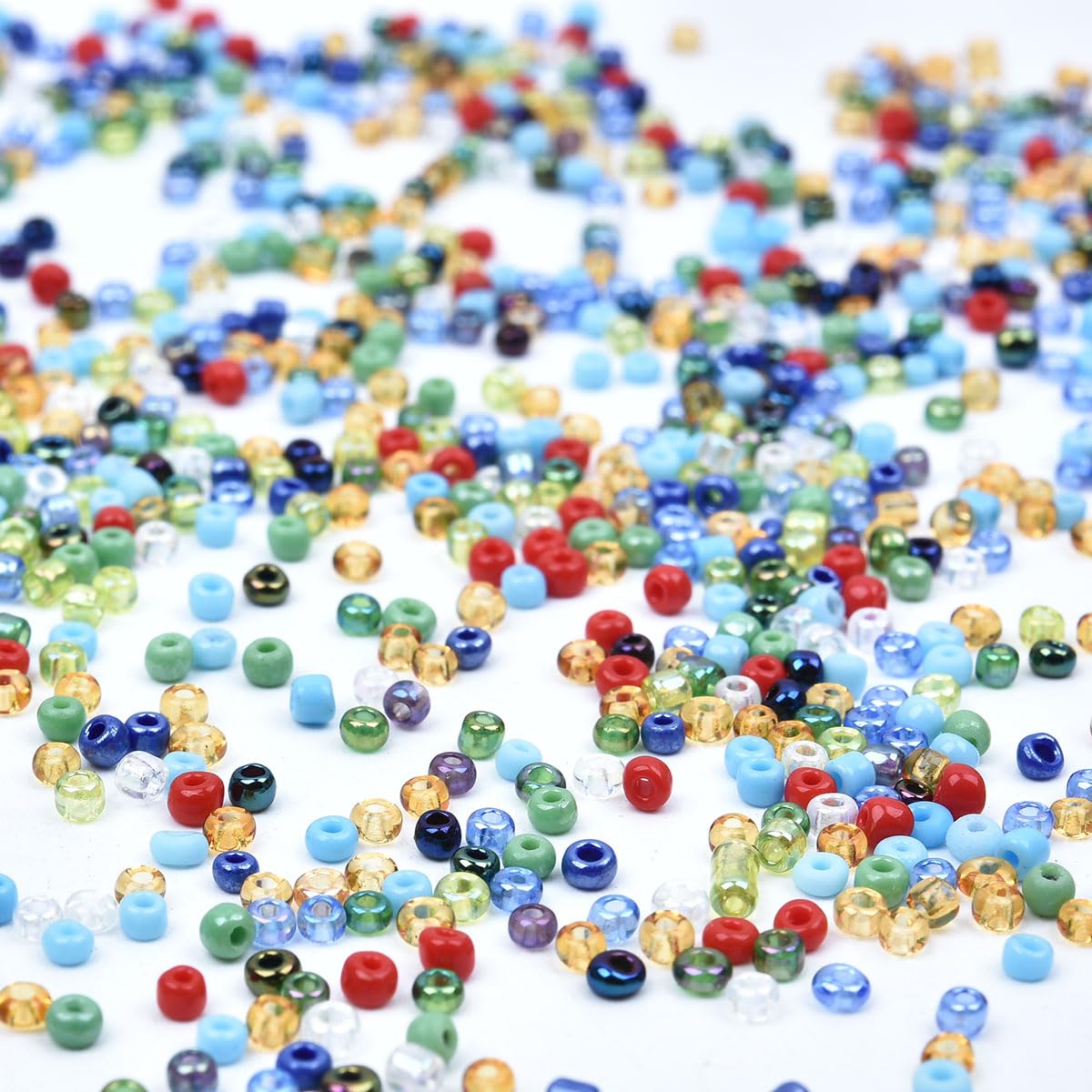 Lot de 3 800 petites perles rondes en verre multicolores pour la fabrication de bijoux - 11/0 2 mm