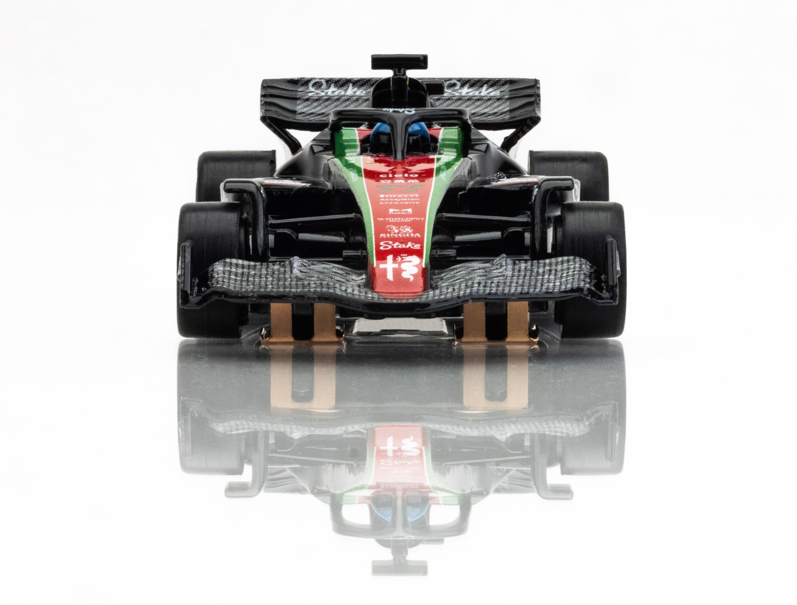 アプリコットF1 Amazon.com: AFX 22081 Alfa Romeo F1 Spa Valtteri Bottas HO Slot