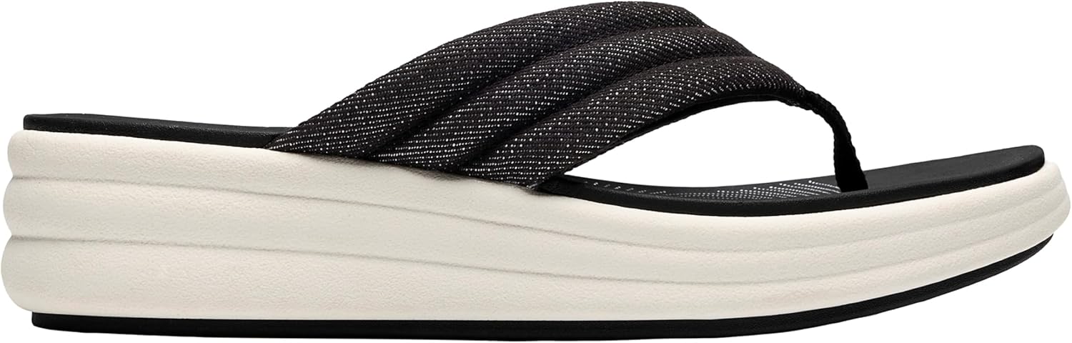 Clarks Women's Drift Carmen Cloudsteppers Flip-Flop