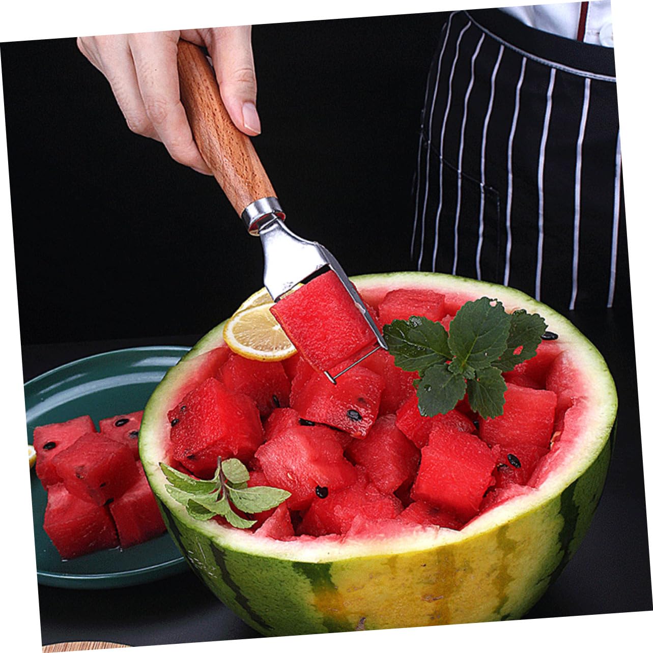 NAMOARLY Stainless Steel Watermelon Slicer Melon Cutter Fruit Slicer Watermelon Fork Professional Kitchen Tool