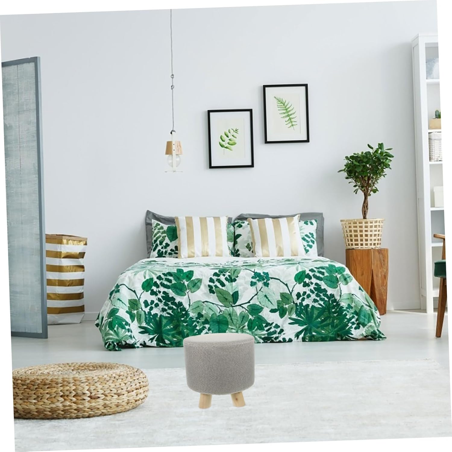 PRETYZOOM Small Stool Lightweight Footrest for Sofa Living Room Versatile Change Shoes Stool Use Outdoor Picnics