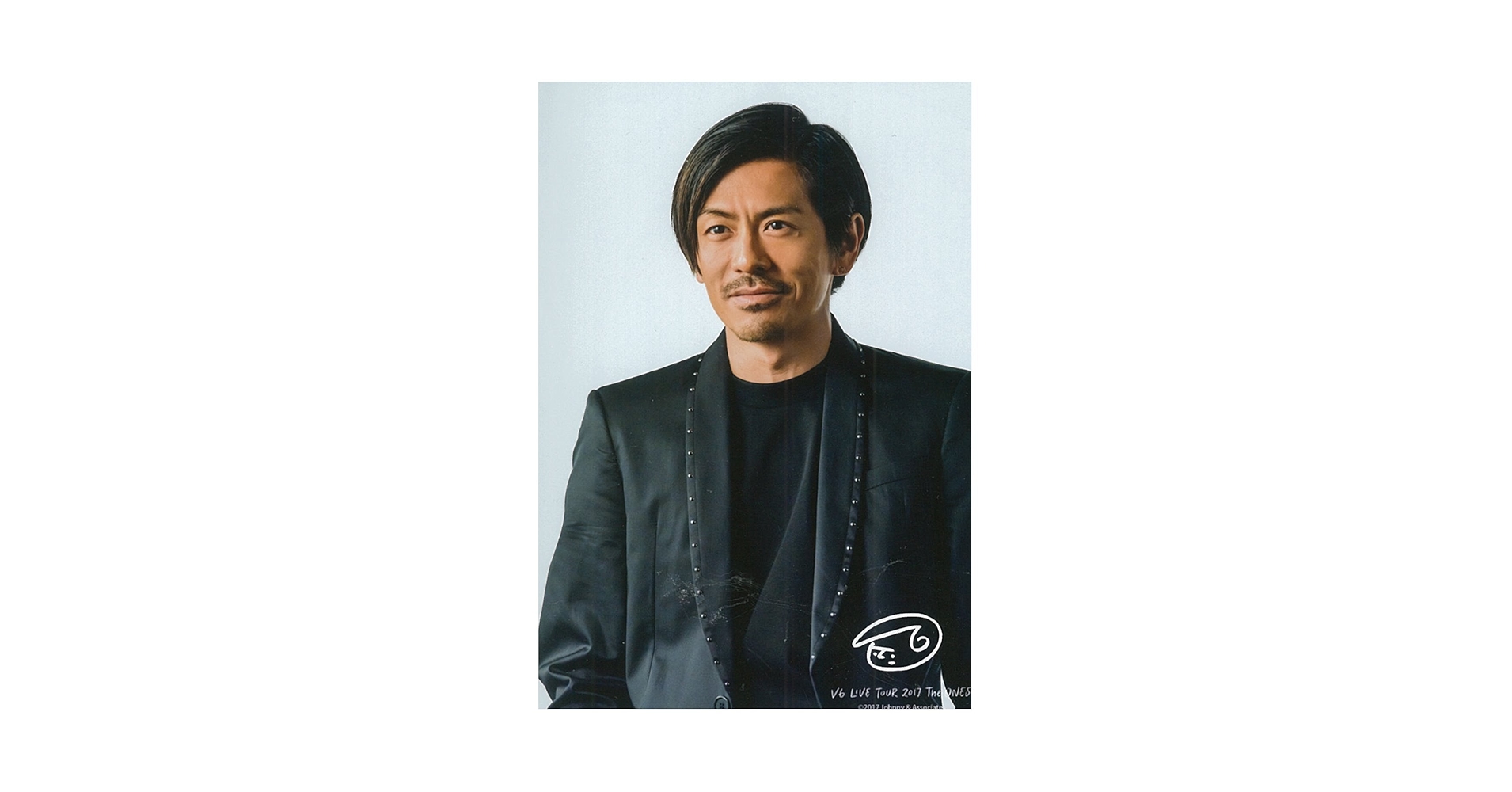 V6 - V6 The ONES グッズ V6 LIVE TOUR 2017 The ONESグッズまとめ売り - メルカリ