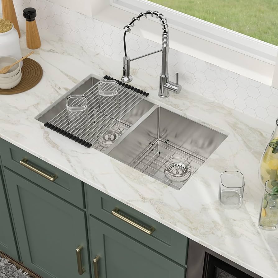 GENIUS COLLECTION St.Michael'sMount ② Logmey 33 Inch Double Bowl Undermount Kitchen Sink 33x19x9
