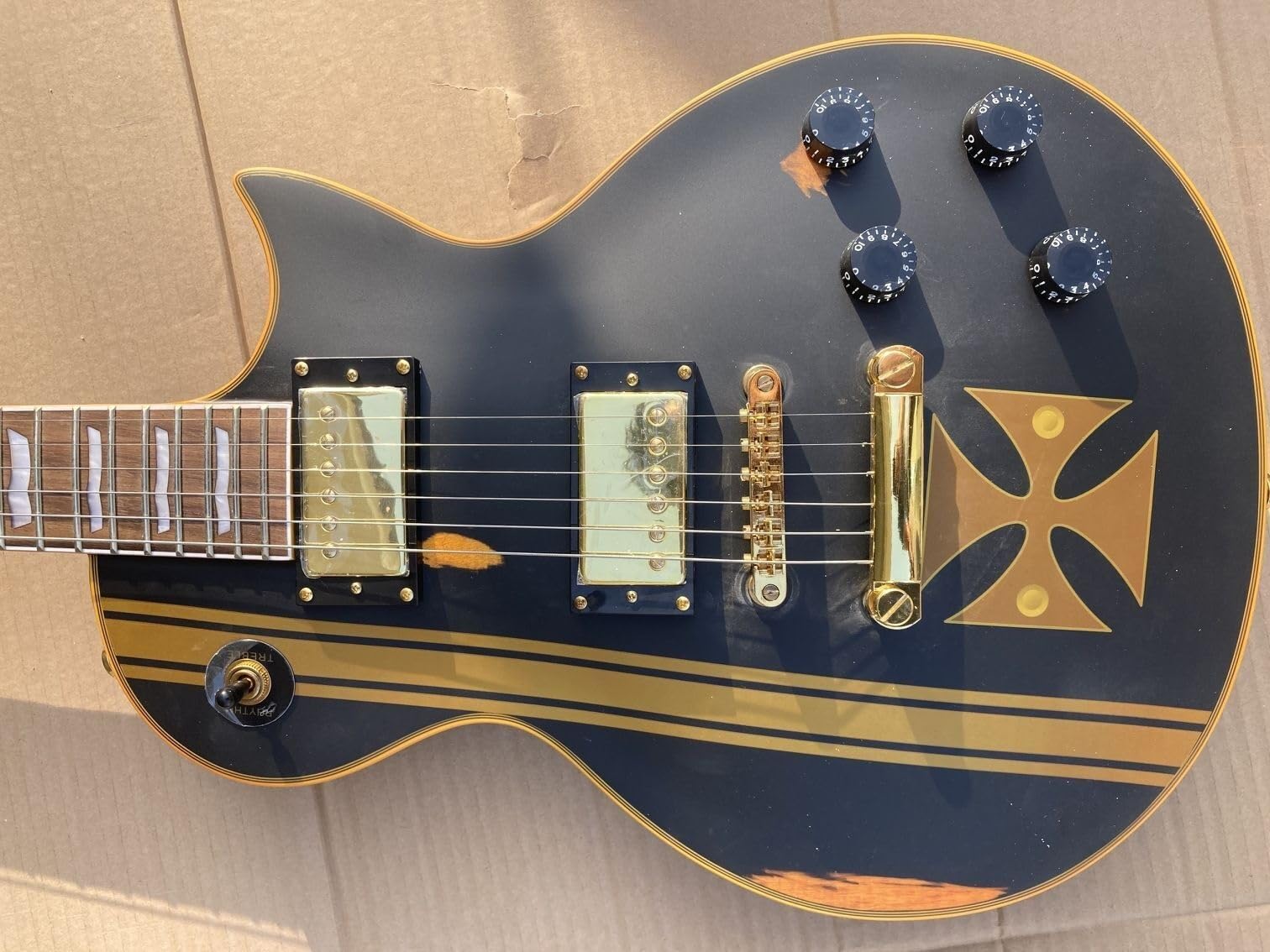 Amazon | エレキギター カスタム マット ブラック ゴールド ハード